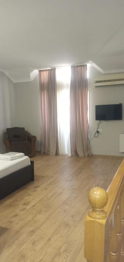 Hotel Sachveno Tbilisi Ngoại thất bức ảnh