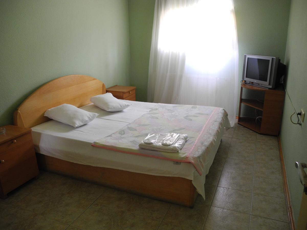Hotel Sachveno Tbilisi Ngoại thất bức ảnh